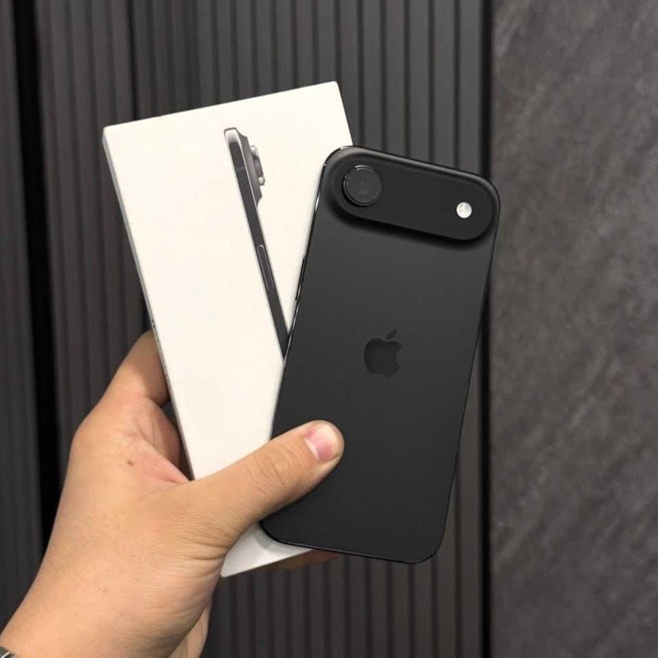 iPhone Air 256 GB - Preto-espacial - somente eSIM - Distribuidor Autorizado